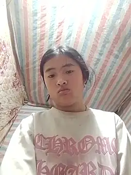 Snapshot of Lala-labu chatting on 03.27.26 Lala-labu online show from 03.27.26