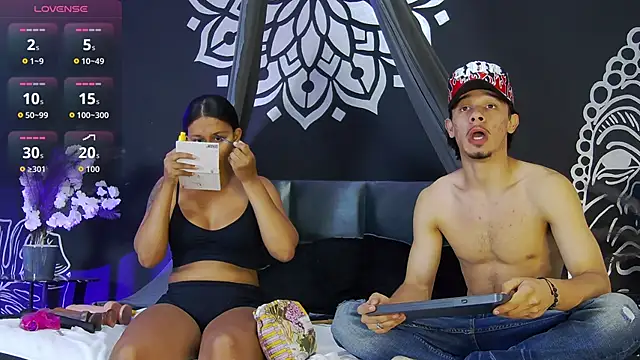 Snapshot of Luna_Dante_fox chatting on 03.21.26 Luna Dante fox online show from 03.21.26