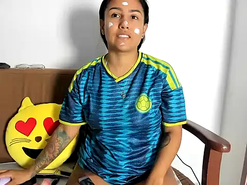 TatyGomez  online show from 06.15.26