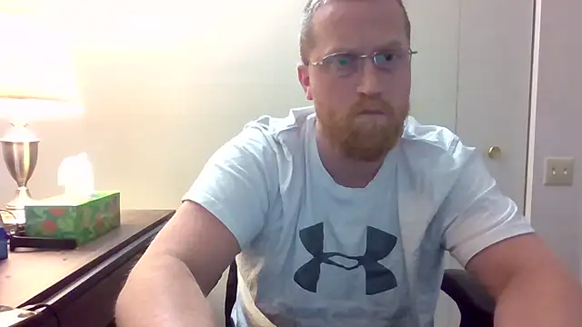 Snapshot of tytheexhibionist chatting on 04.28.26 tytheexhibionist online show from 04.28.26