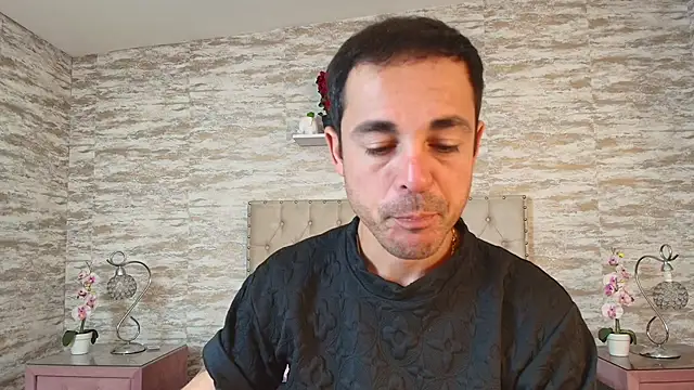 Adams Sanz online show from 04.17.26