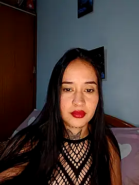 Noeruiz9 online show from 04.22.26