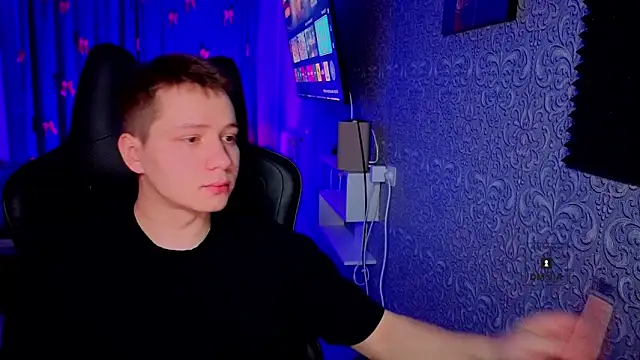 Snapshot of Karl_Night_ chatting on 02.28.26 Karl Night online show from 02.28.26