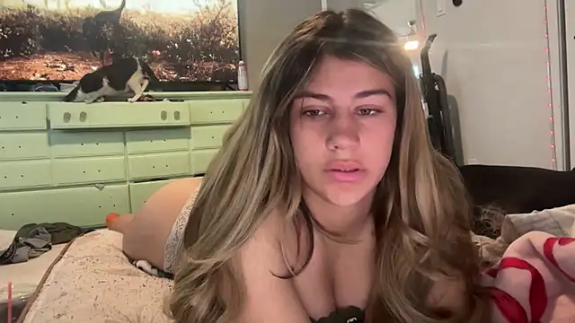 Snapshot of TheLexiLuvvr chatting on 02.24.26 TheLexiLuvvr online show from 02.24.26