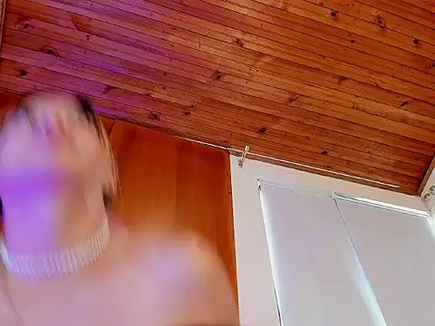 FoxxySweet online show from 04.23.26