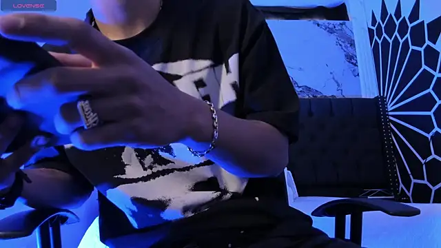 DylanRoyce  online show from 02.28.26