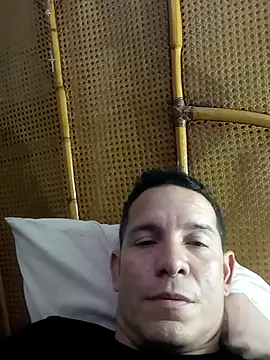 Snapshot of Yuceb chatting on 03.06.26 Yuceb online show from 03.06.26