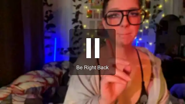 moonvampiq online show from 03.07.26