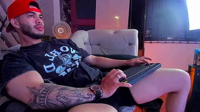Snapshot of Vincentblack chatting on 07.07.26 Vincentblack online show from 07.07.26