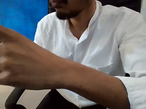 Snapshot of D_SnowL chatting on 02.25.26 D SnowL online show from 02.25.26