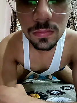 Snapshot of big_indiancock chatting on 05.02.26 big indiancock online show from 05.02.26