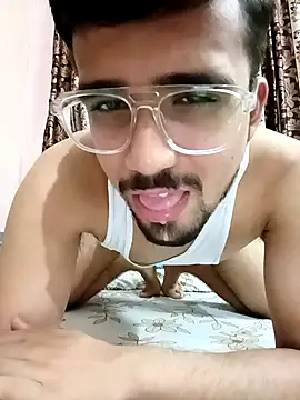 Snapshot of big_indiancock chatting on 05.14.26 big indiancock online show from 05.14.26