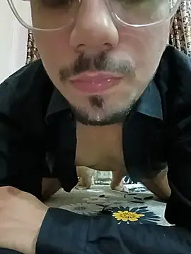 Snapshot of big_indiancock chatting on 05.18.26 big indiancock online show from 05.18.26