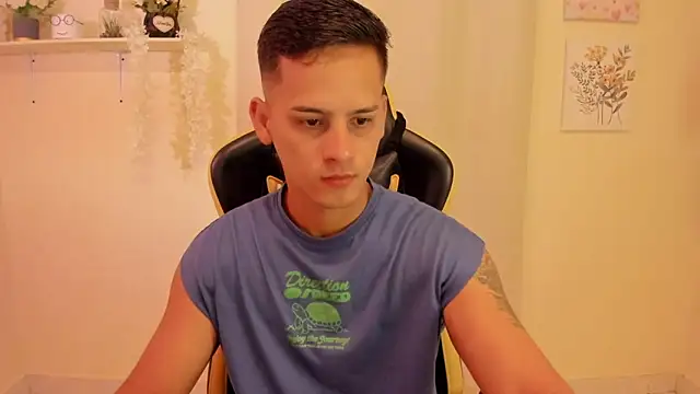 sexy andres01 online show from 02.27.26