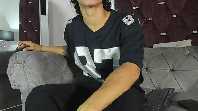 TonyBenedetti online show from 04.17.26