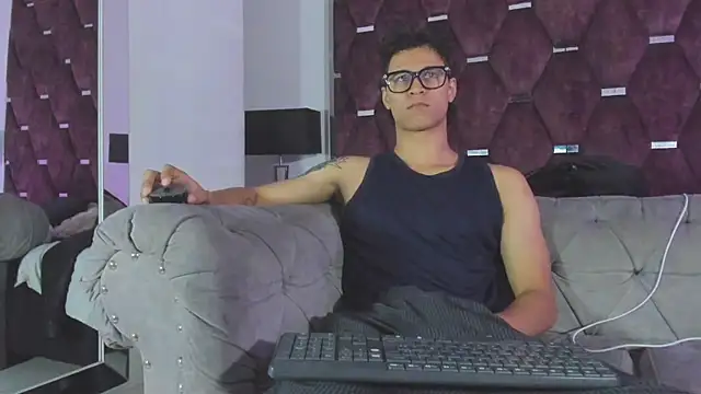 TonyBenedetti online show from 06.08.26