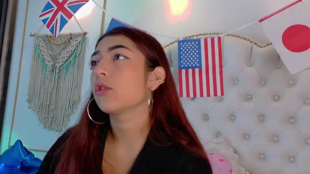 Snapshot of Sara_funy chatting on 06.23.26 Sara funy online show from 06.23.26