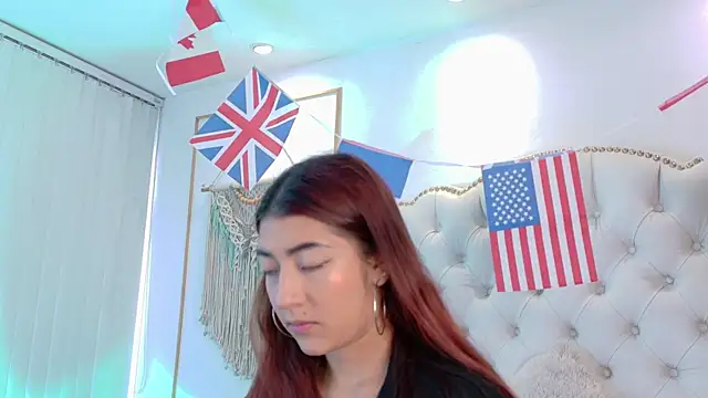 Snapshot of Sara_funy chatting on 07.06.26 Sara funy online show from 07.06.26
