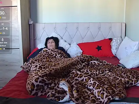 tess1980 online show from 02.27.26