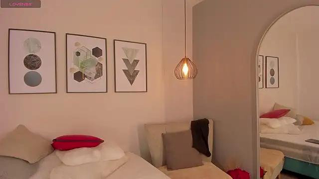 Snapshot of MadisonJackson_ chatting on 03.24.26 MadisonJackson online show from 03.24.26