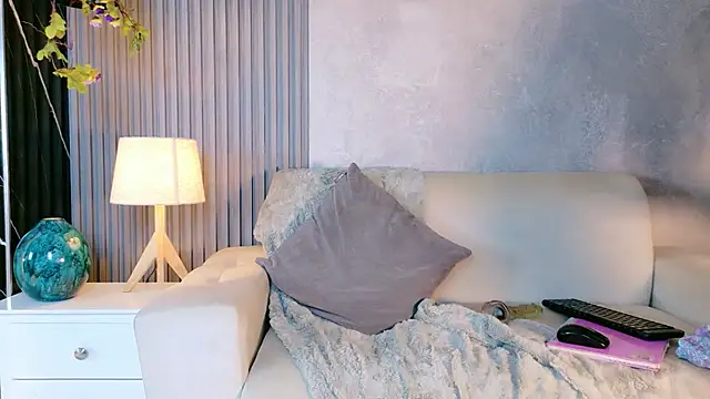 Jazmiin Evans online show from 02.27.26