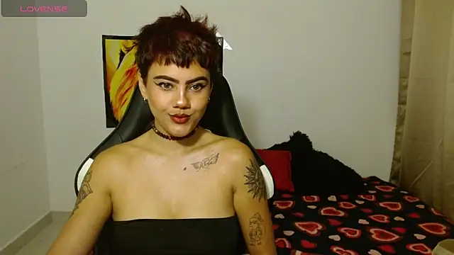 Divinejewel69 online show from 03.16.26