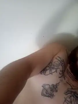 Snapshot of priscilaf chatting on 04.03.26 priscilaf online show from 04.03.26