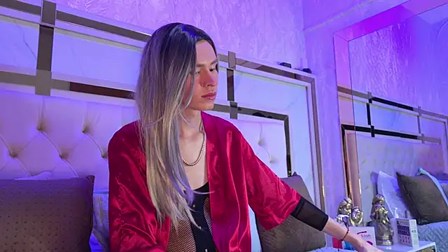 Snapshot of kamilla_rossi chatting on 03.11.26 kamilla rossi online show from 03.11.26