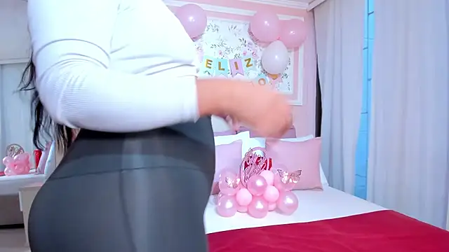 leily pinck online show from 04.10.26