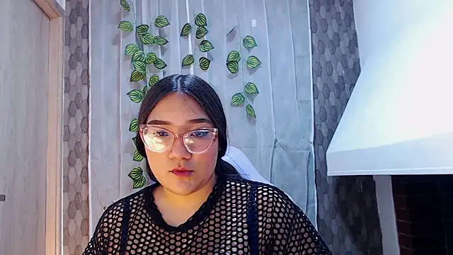 anyela donecm online show from 04.08.26