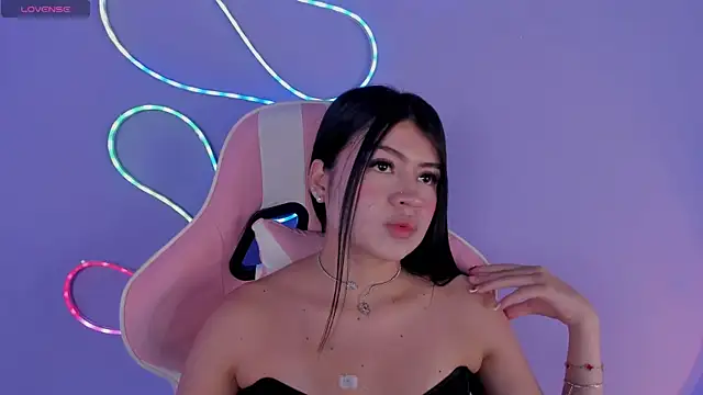 miacapone online show from 04.18.26