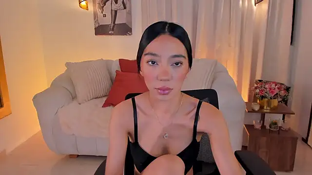 IsabellaLux  online show from 04.12.26