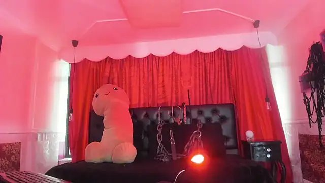 Lilith madame satan online show from 06.11.26