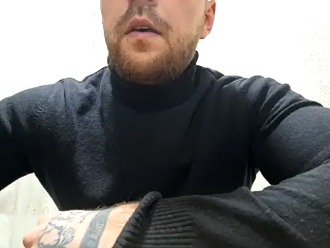 Snapshot of hotbuffaloblll chatting on 03.02.26 hotbuffaloblll online show from 03.02.26