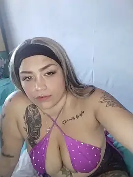 Cristal queen  online show from 04.16.26