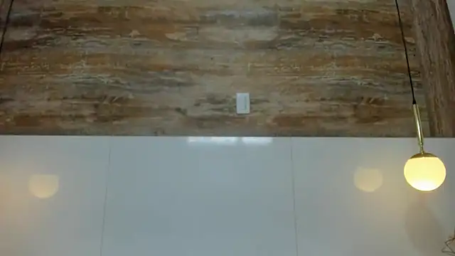 Nikol Lopez  online show from 04.11.26