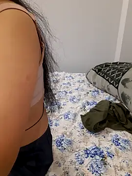 NeetuKumri online show from 04.07.26