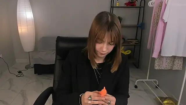 Mali Cornw online show from 02.28.26