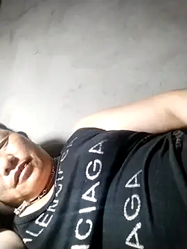 Lucie Fuzk online show from 04.08.26