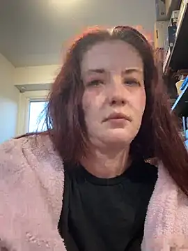 Snapshot of xoxchaarrxox chatting on 02.28.26 xoxchaarrxox online show from 02.28.26