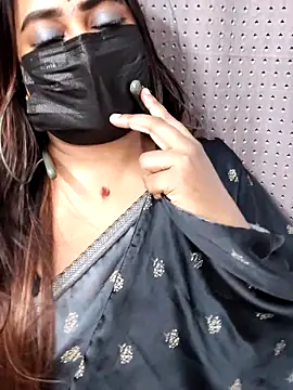 Cutie Nila online show from 03.21.26