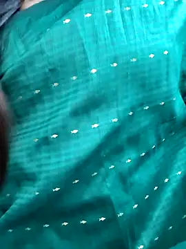 Cutie Nila online show from 04.03.26