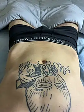 Snapshot of IamAlexei chatting on 04.13.26 IamAlexei online show from 04.13.26