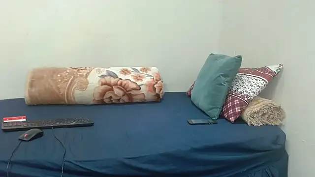 Freakycandy02 online show from 03.31.26