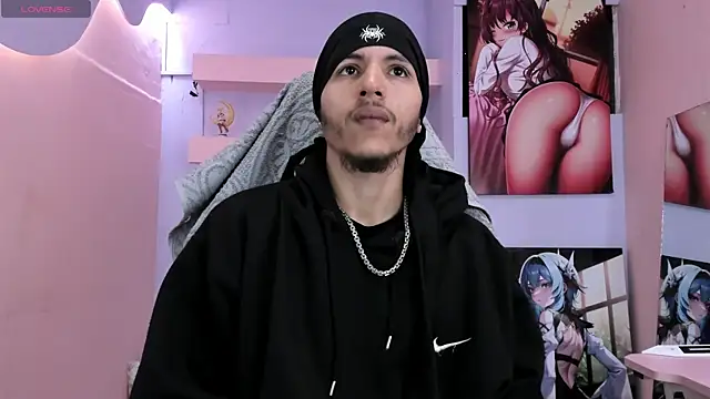 DanteLuxx online show from 04.25.26