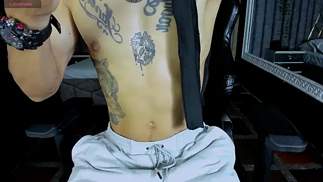 DanteLuxx online show from 05.27.26