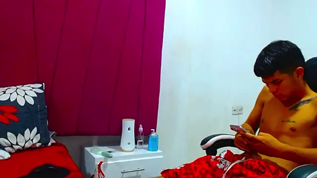 pipe hot04 online show from 03.10.26