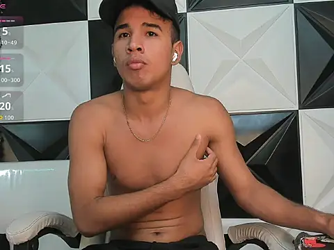 Snapshot of Damondark chatting on 02.28.26 Damondark online show from 02.28.26