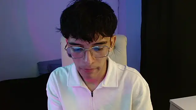 Snapshot of noah_millerx chatting on 07.09.26 noah millerx online show from 07.09.26