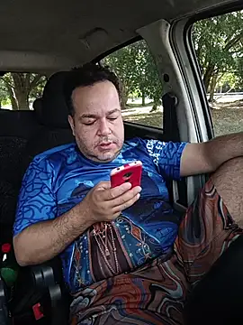 Snapshot of UrsoBissexualPauGrosso chatting on 04.14.26 UrsoBissexualPauGrosso online show from 04.14.26